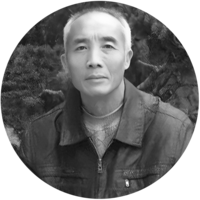 罗会春像